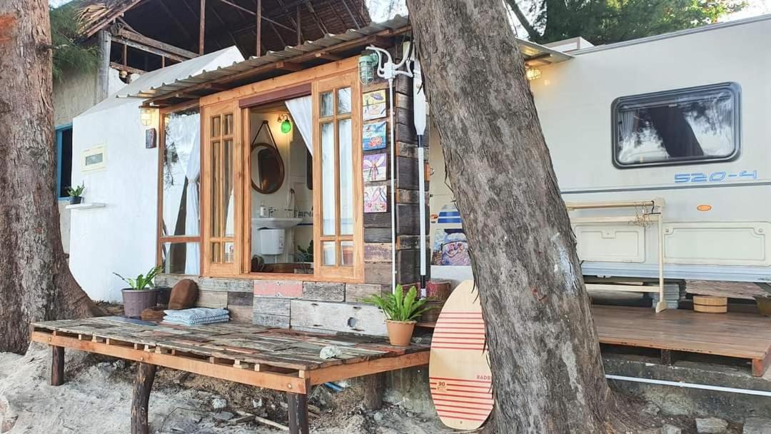 Maliblues Bed & Art Gallery Chumphon Eksteriør billede